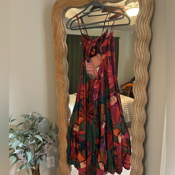 FARM Rio midi dress - Picture 3 of 5
